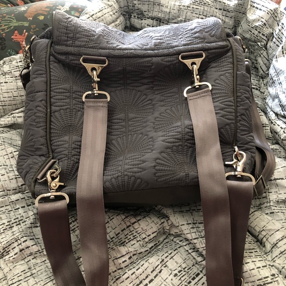 Petunia Pickle Bottom Diaper Bag - Picture 3 of 6